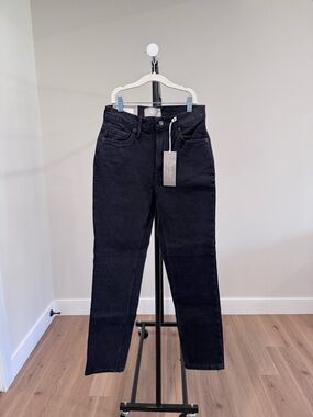 NWT Everlane The Original Cheeky Jean, Washed Black, Size 25 Regular